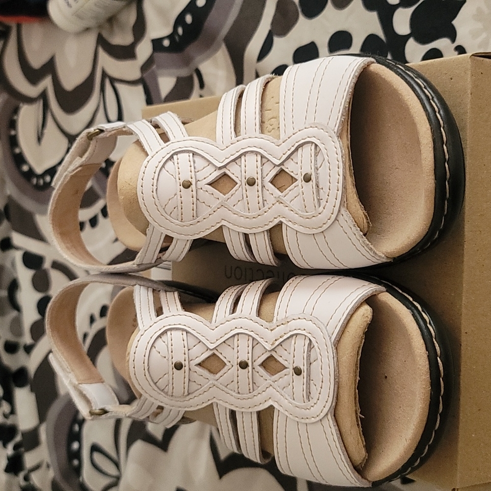 Clarks Sandal Wide Width